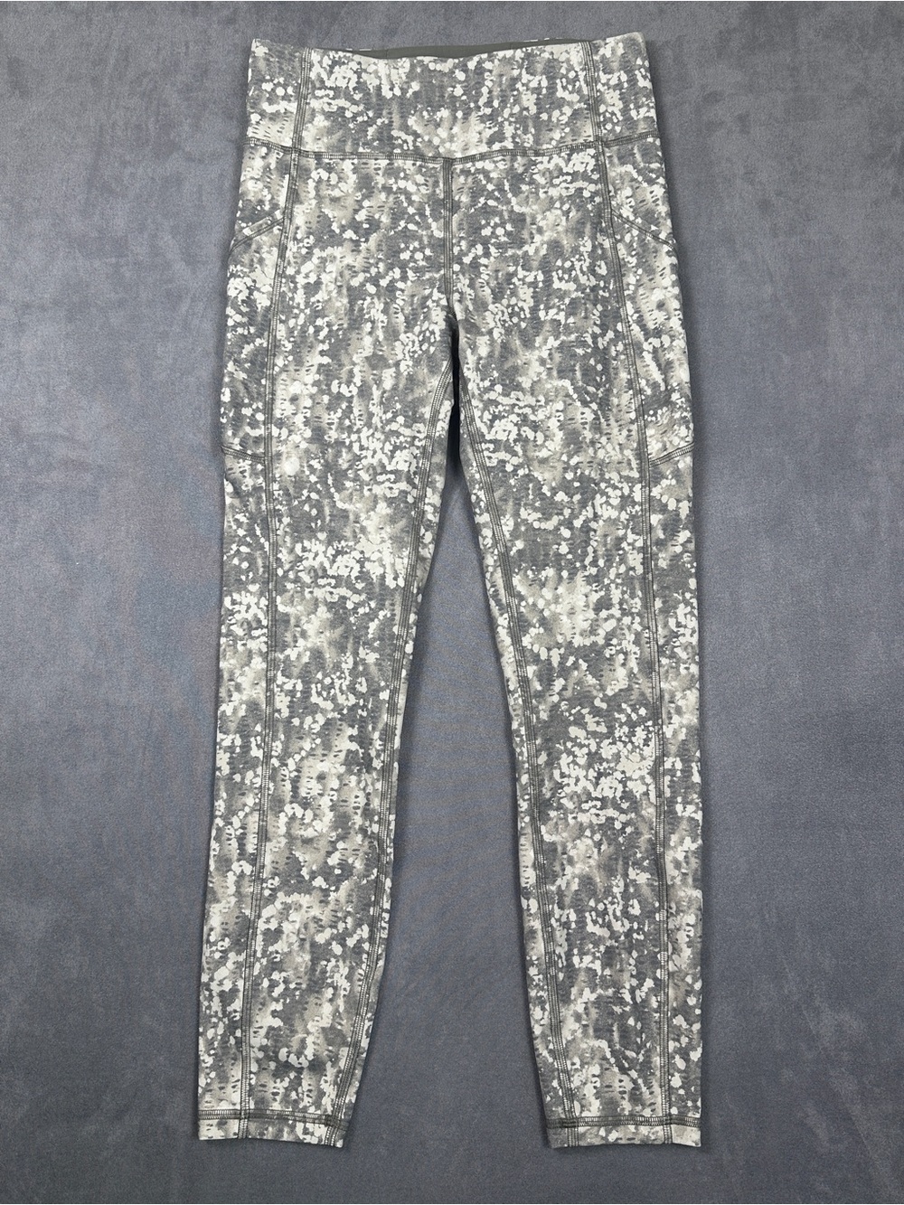 Lululemon Invigorate High-Rise Tight 25" Gritstone White Opal Multi Size 6
